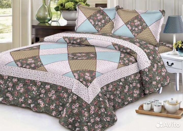 Покрывало на кровать стеганое