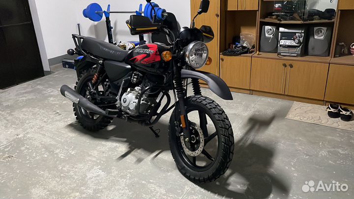 Bajaj boxer 150x