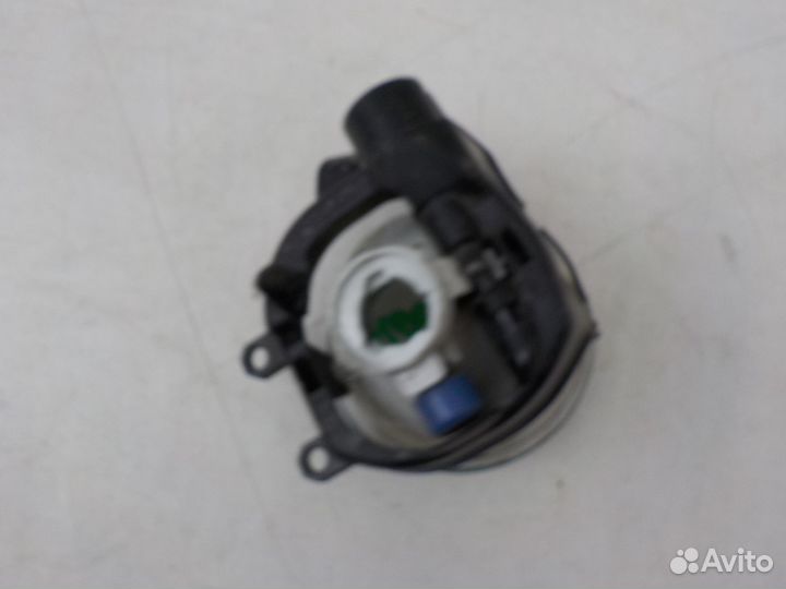 Птф левая Toyota Land Cruiser 200 2008