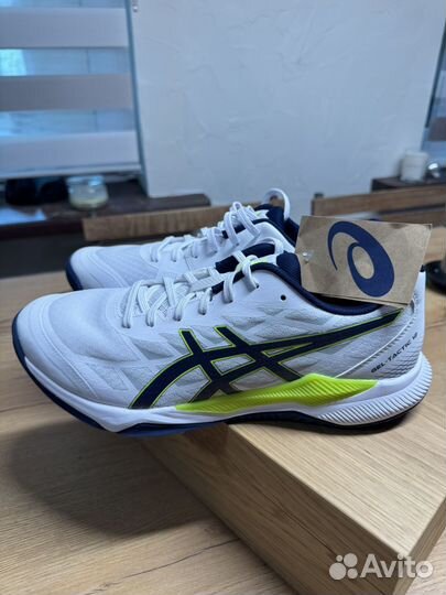 Кроссовки Asics мужские 44,5