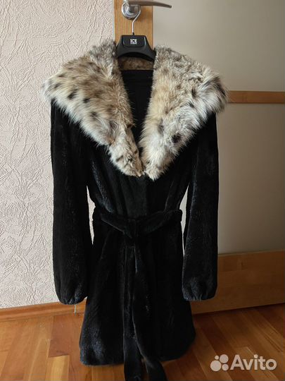 Шуба норковая с капюшоном рысь