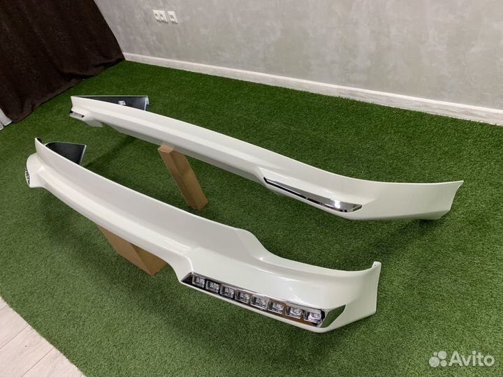 Land Cruiser 200 Обвес Platinum Edition White