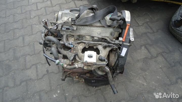 Двигатель без навесного Volkswagen Polo 1i AEV 199