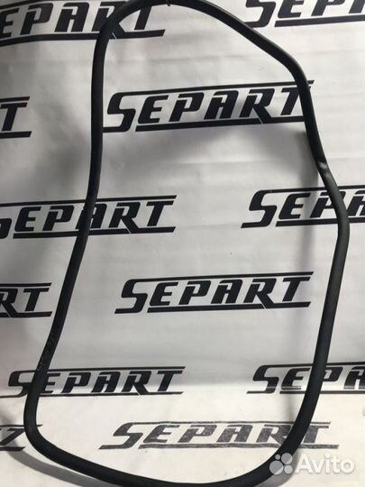 Уплотнитель двери Audi A4 B7