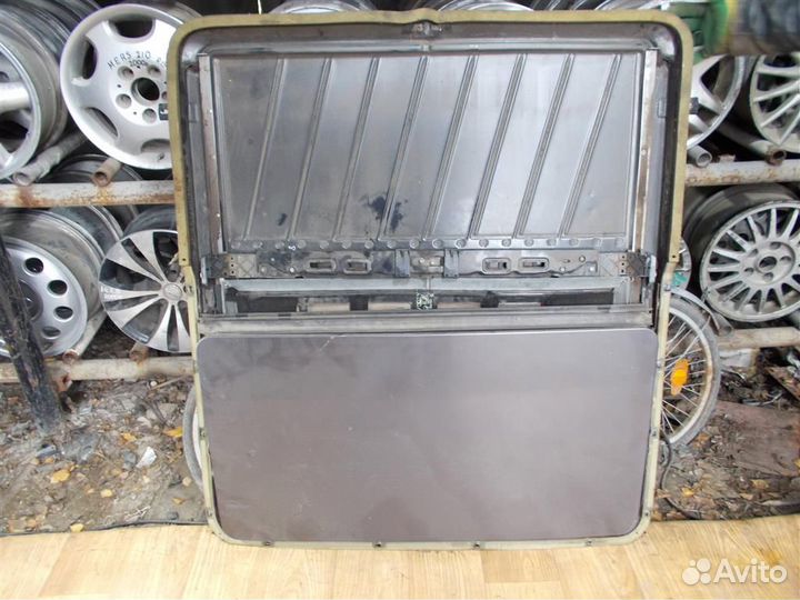 Люк в сборе электрический mercedes-benz W140 1991