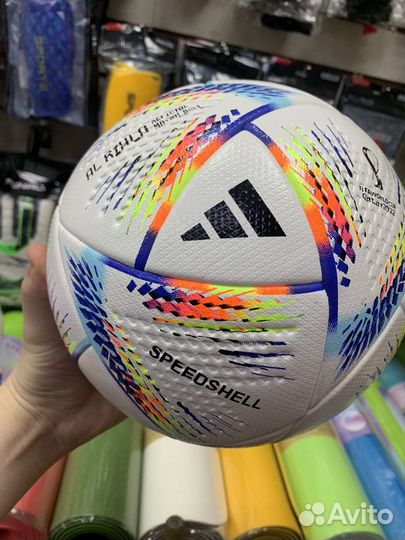 Футбольный мяч профессиональный