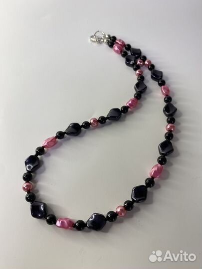 Розовые бусы пластик 47 см