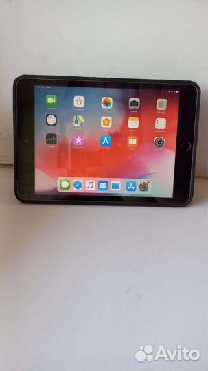 iPad mini 3 64 гб Wi-Fi сим-карта