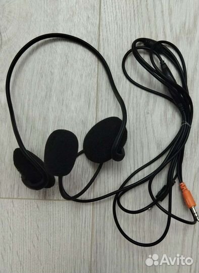 Проводные наушники с микрофоном aceline