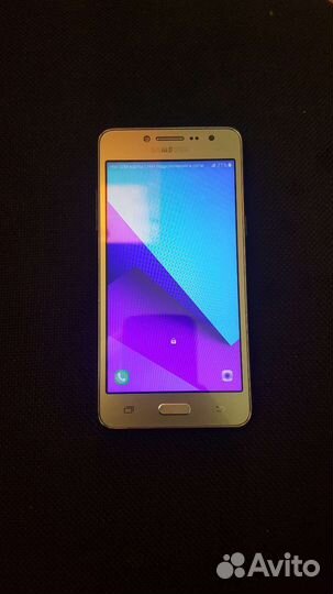 Телефон Samsung galaxy j2