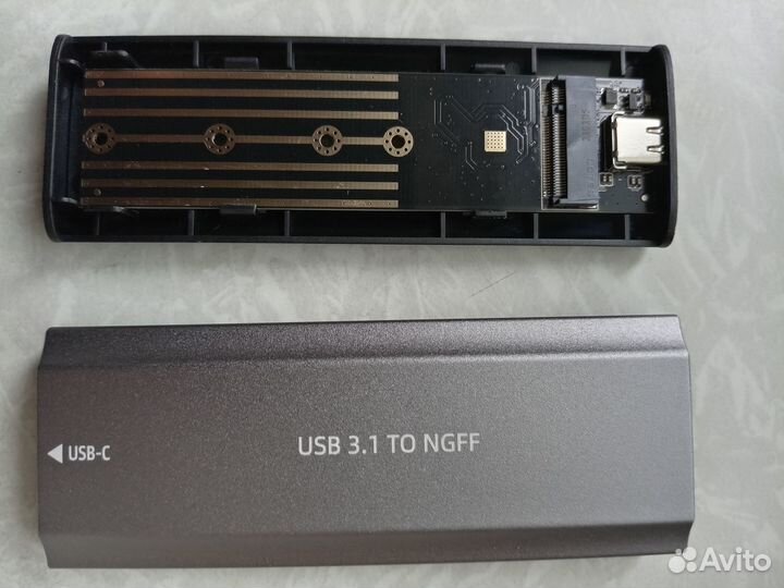 Бокс для SSD диска ngff (M2) с выходом USB 3.0