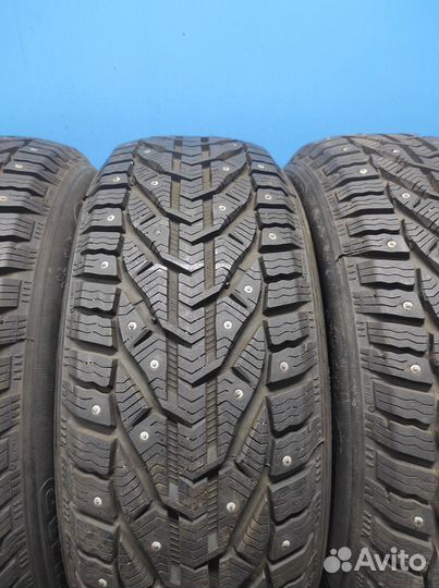 Tigar Ice 215/55 R16 97T