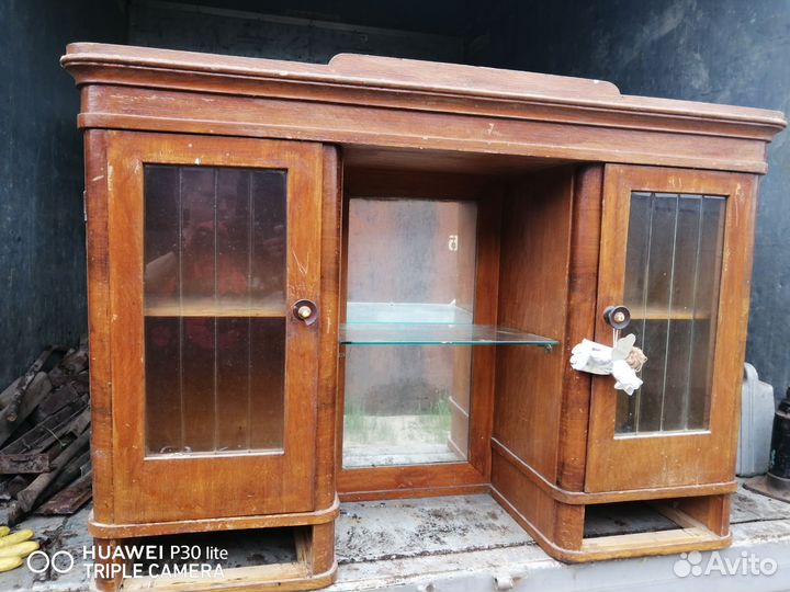 Старинный буфет