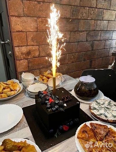 Фонтан в торт золото 18 см (6 шт/уп)