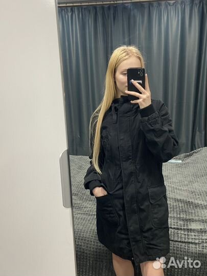 Спортивная куртка женская