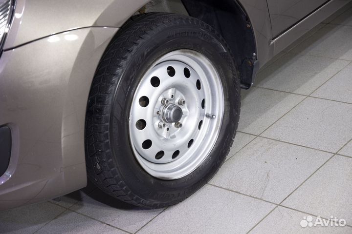 LADA Granta 1.6 МТ, 2015, 153 201 км