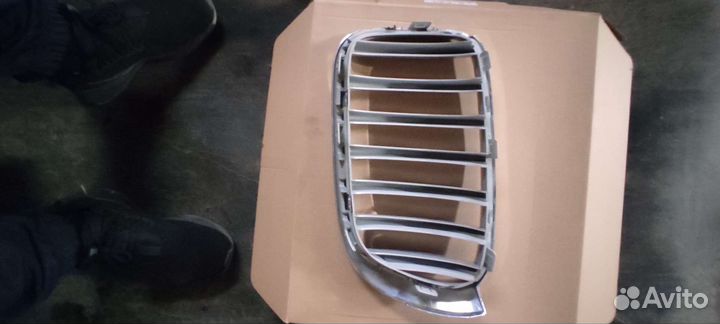 Решетка радиатора BMW x3 f25 правая