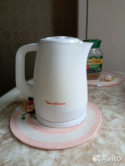 Электрочайник moulinex