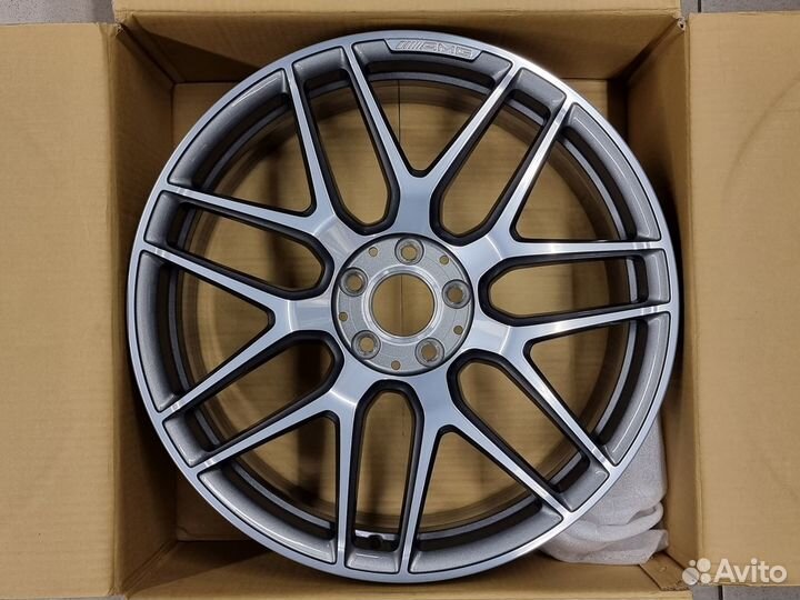 Новый оригинальный диск W222 S63 AMG A2224014200