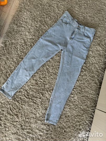 Джинсы женские