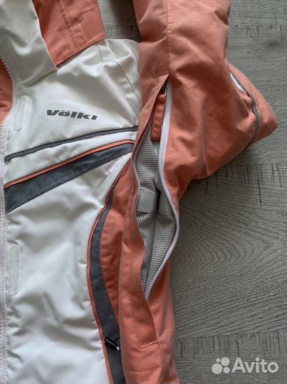 Горнолыжная куртка женская Volki s-42