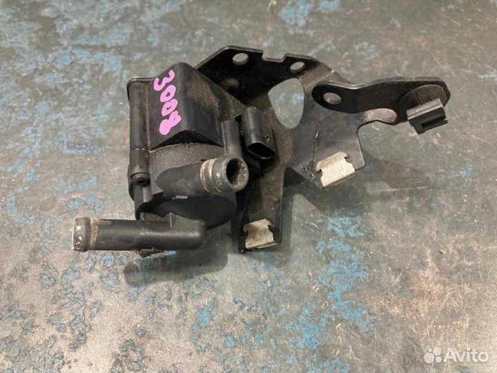 Водяная помпа Peugeot 3008