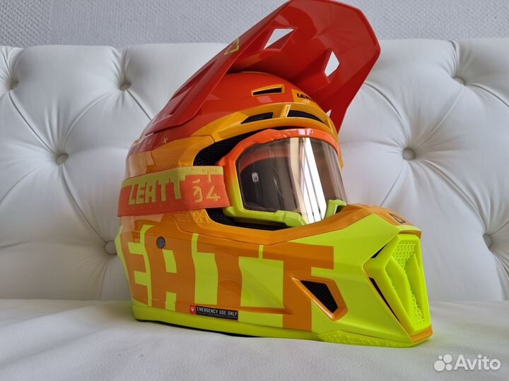 Новый Эндуро Шлем Leatt 7.5 Цитрус V23 + очки