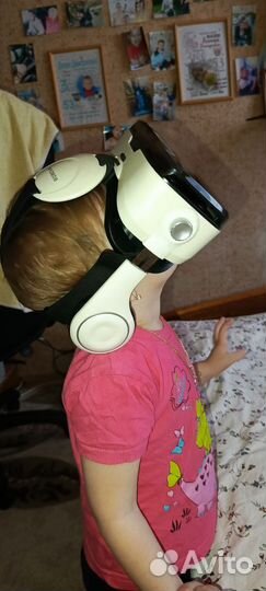 Очки виртуальной реальности bobovr