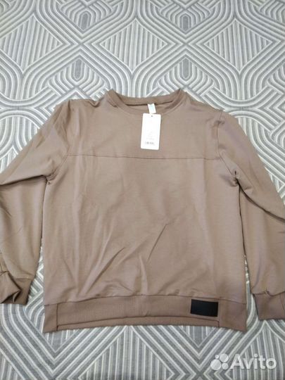 Спортивный костюм женский 48 50 новый