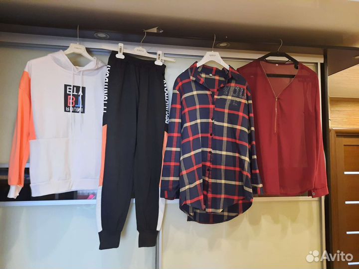 Женские вещи