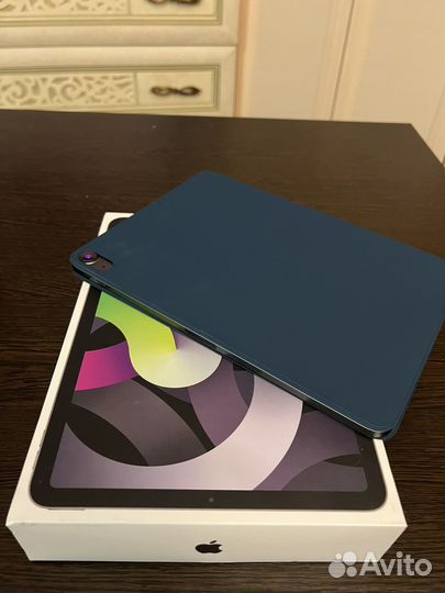 iPad air 4 64gb wifi