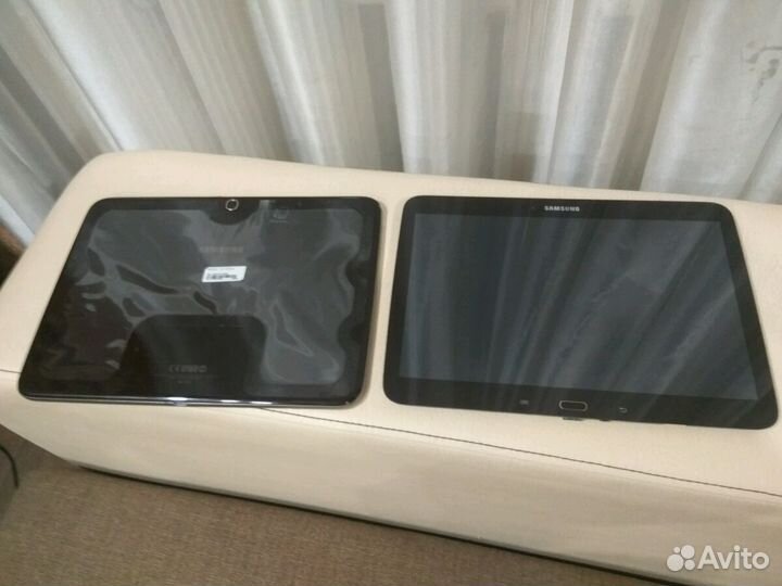 Samsung Galaxy Tab 3.10 GT-P5200 по запчастям