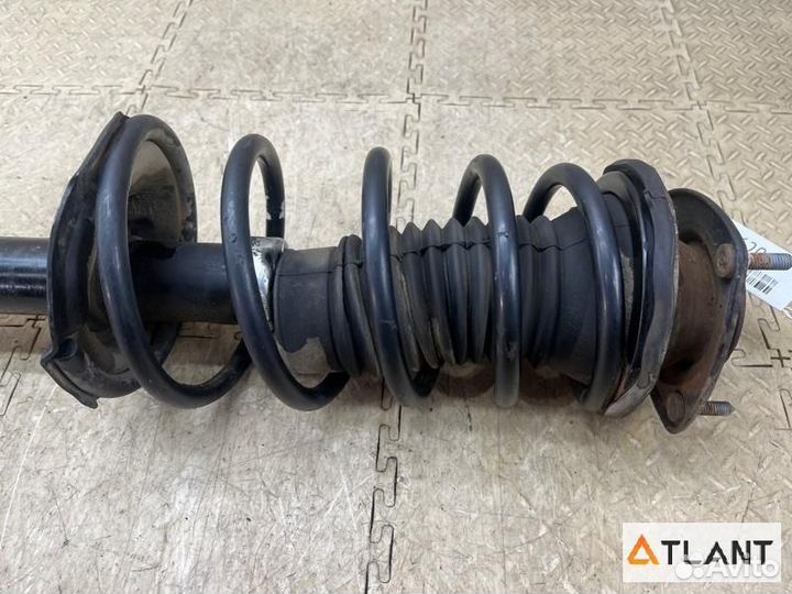 Стойка передняя правая toyota porte