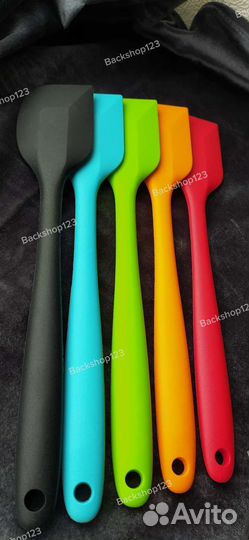 Лопатка силиконовая 28см