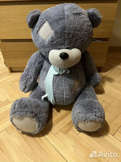 Плюшевый медведь