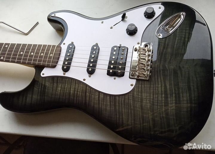 Schecter Traditional Custom M/M TBB, Korea 2015