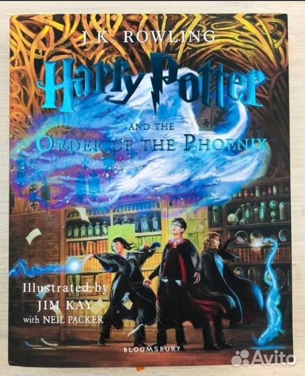 В плёнке The Order of The Phoenix Bloomsbury