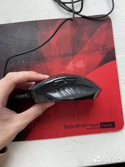 Игровая мышь bloody V7 (коврик в подарок)