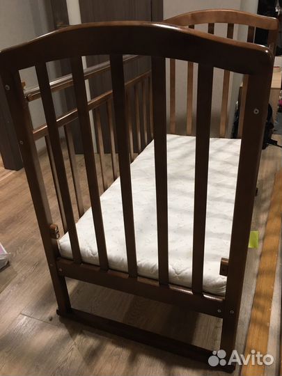 Кроватка детская