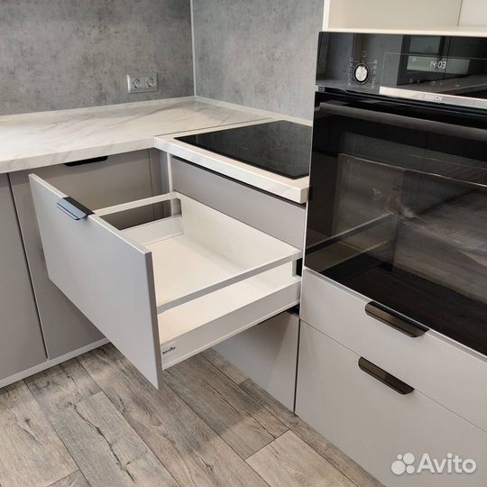 Кухонный гарнитур угловой на заказ