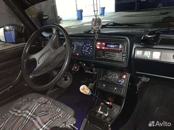 ВАЗ 2107 1.5 МТ, 2002, битый, 55 555 км