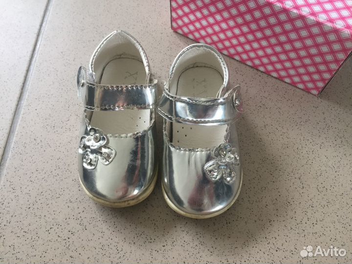 Туфли для девочки