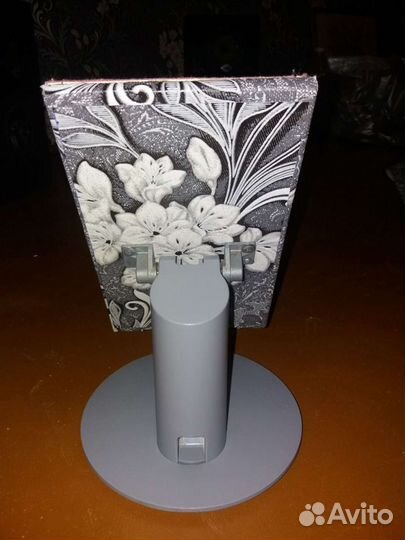 Подставка для планшета