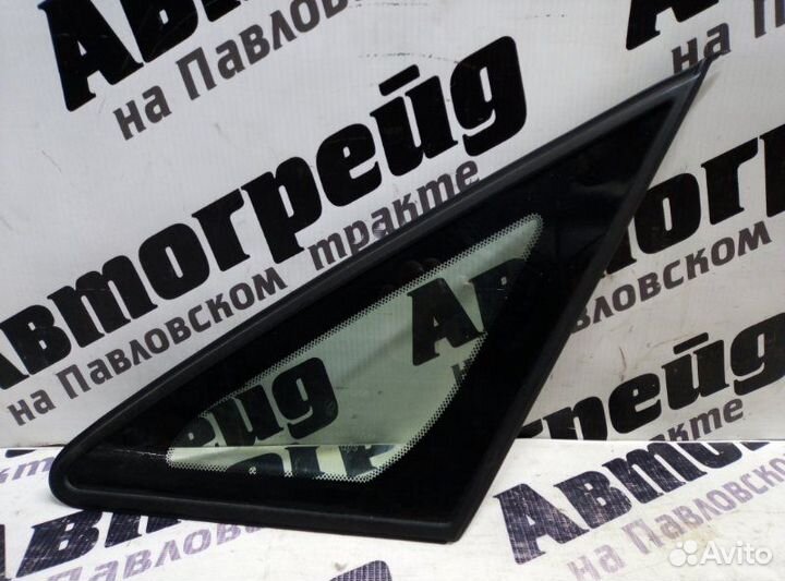 Стекло кузова переднее левое Toyota Ipsum ACM21