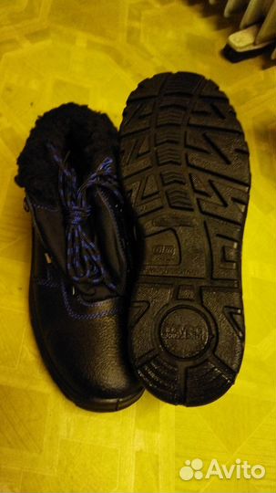 Ботинки мужские зимние 43 размер новые