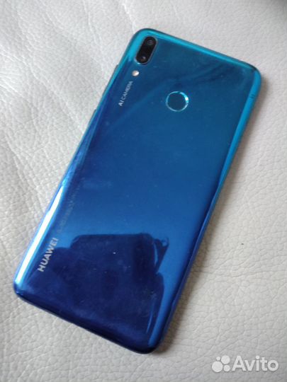 HUAWEI Y7 (2019), 3/32 ГБ