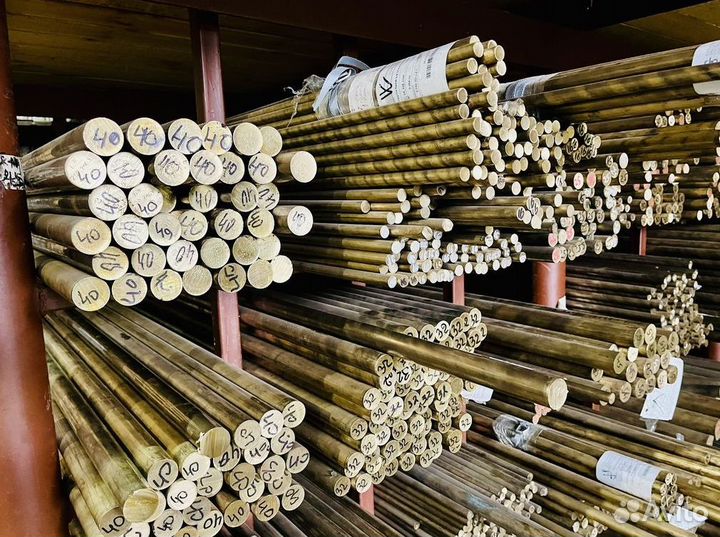 Бронза. Бронзовый пруток 30мм браж 9-4