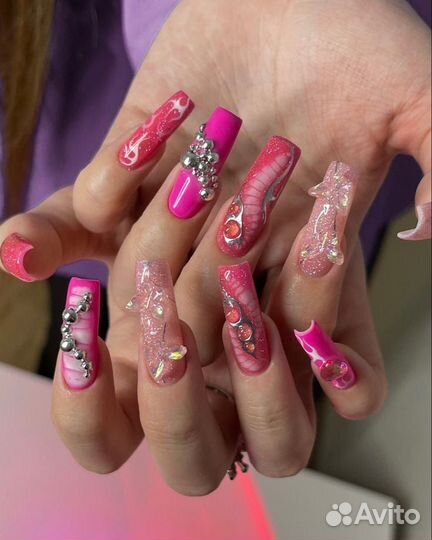 Маникюр/педикюр