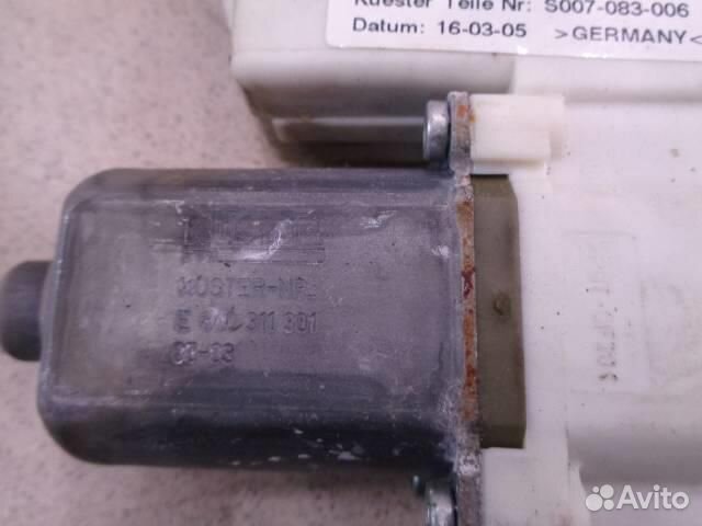 Моторчик стеклоподъемника передний правый BMW X3