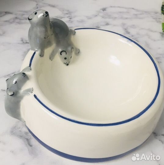 Миска для кошек